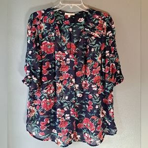 Skies Are Blue - Navy Red Green, Floral Pattern 3/4 Sleeve Blouse, Extra Large